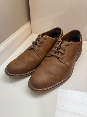 Men's Classic Tan Leather Dockers Shoes